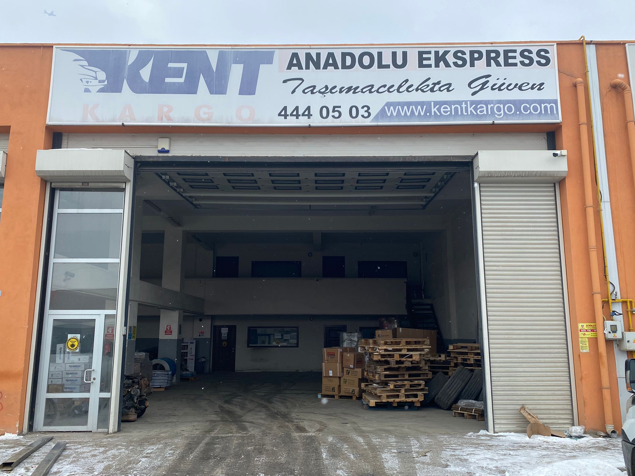 Yurt İçi Kargo Ve Ambar